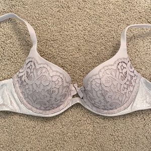 Victoria’s Secret Lightly lined Demi bra